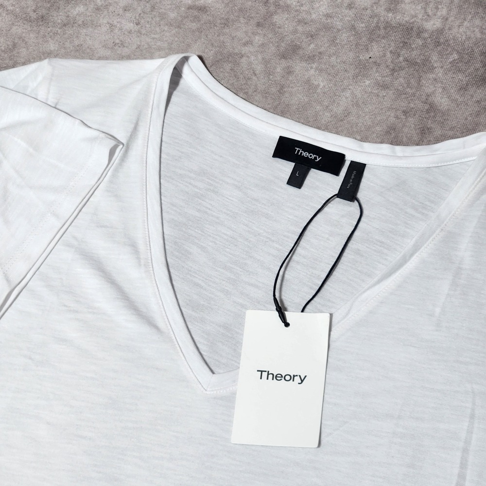 Theory Dayne B Atmos Light White V-Neck T-Shirt Womens Large O0129510 NEW